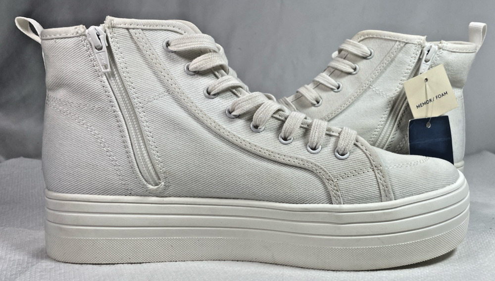 Universal Thread White Platform Sneakers Size 10 NWT